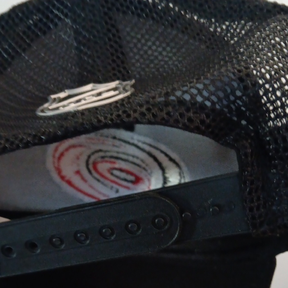 Carolina Hurricanes Adidas Black Mesh Cap with Red Logo - Picture 8 of 8